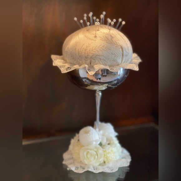 Vintage Silver Plated Champagne Goblet Pin Cushion - Picture 2 of 7